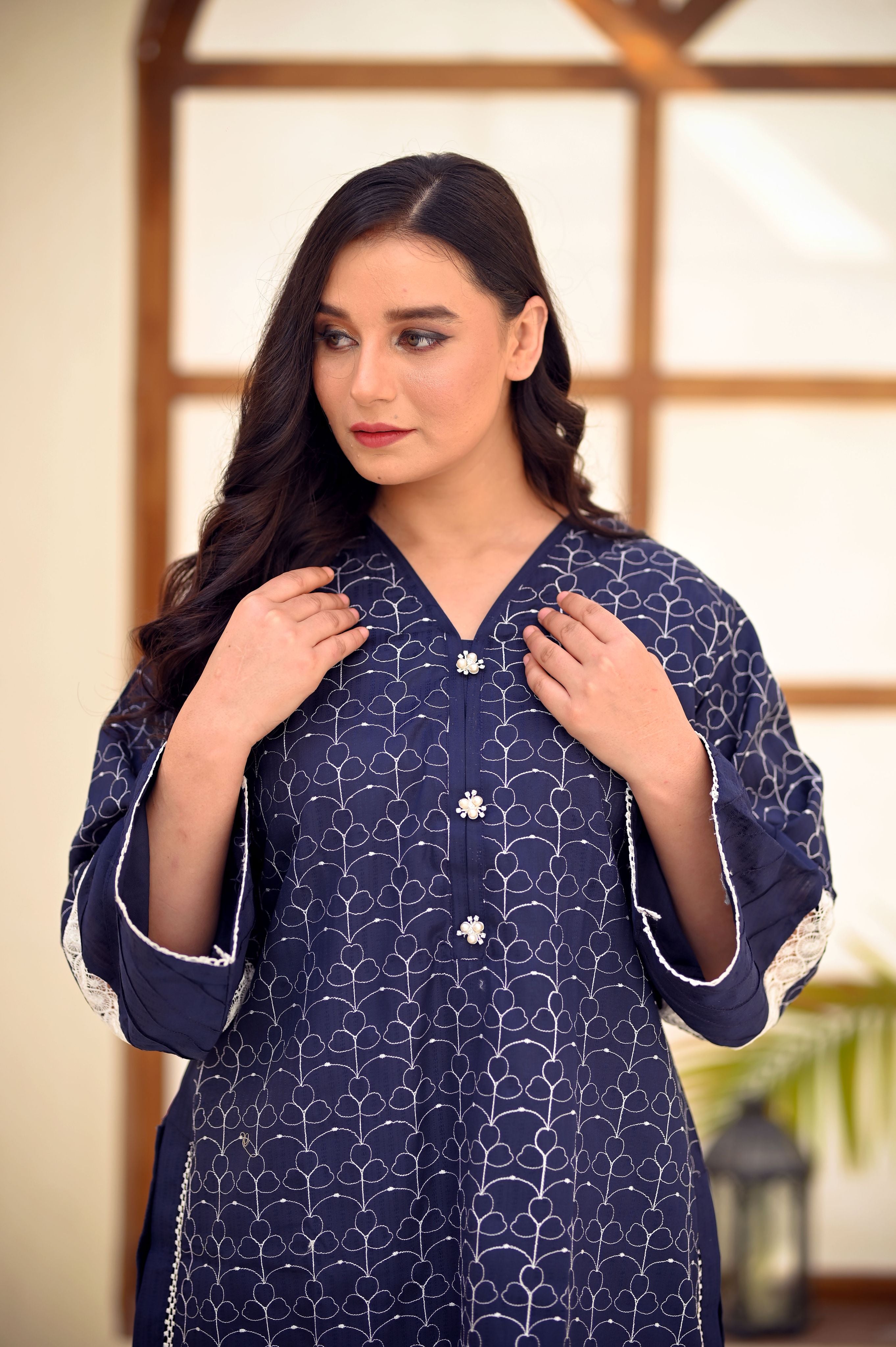 Aira Chikankari 2-Piece PV Cotton Suit