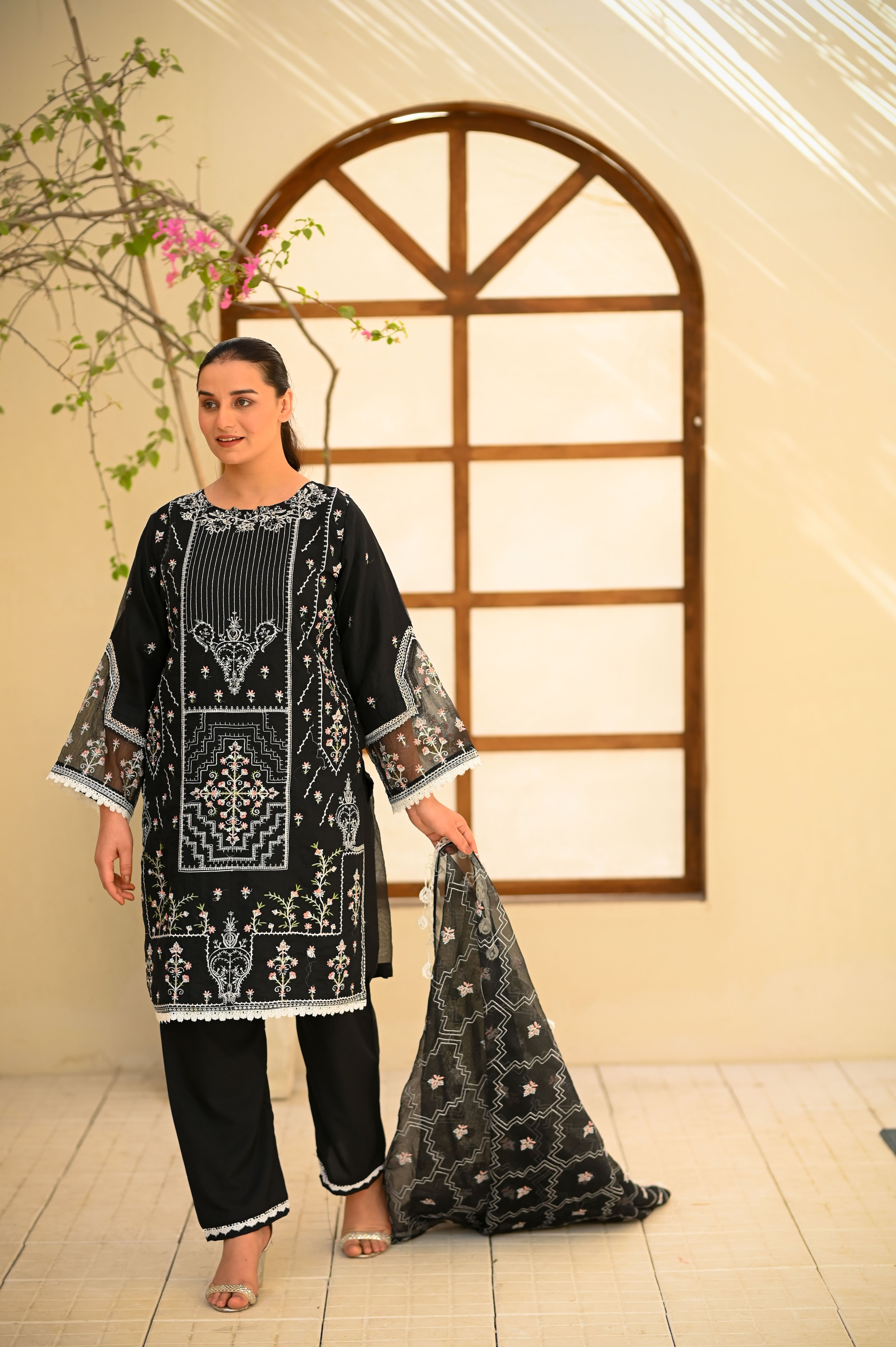 Luxury Heavy Embroidered 3-Piece Suit with Organza & Handcrafted Details