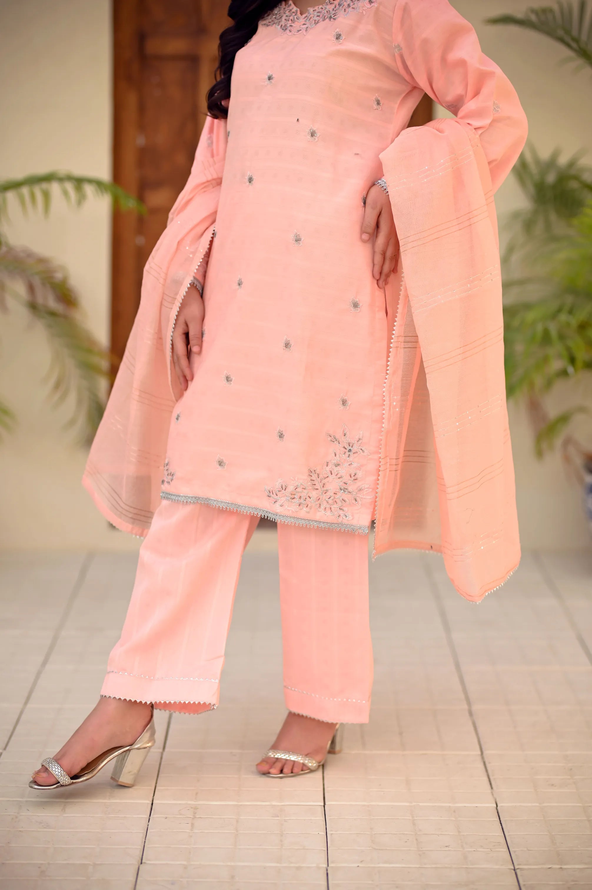 Ravina Jacquard Handcrafted 3-Piece Set