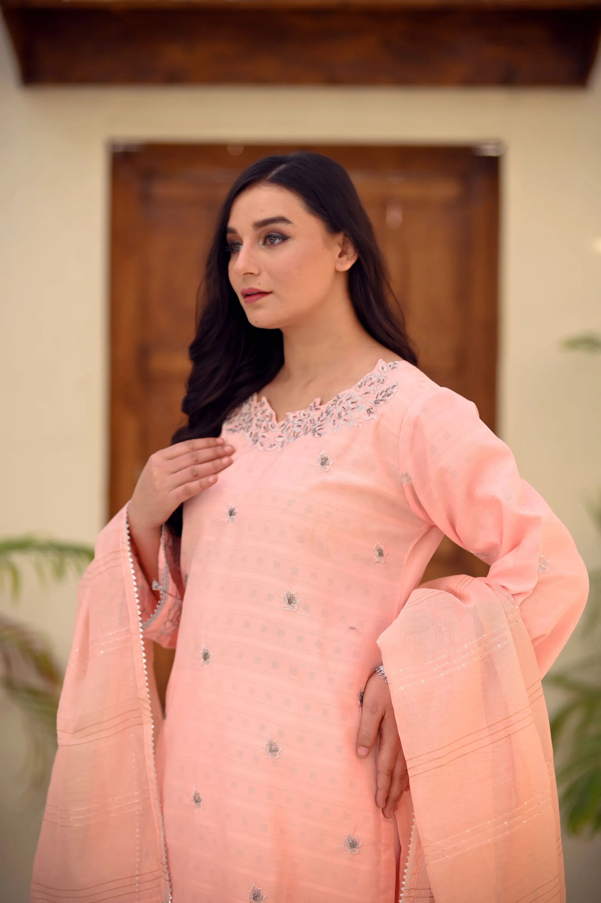 Ravina Jacquard Handcrafted 3-Piece Set